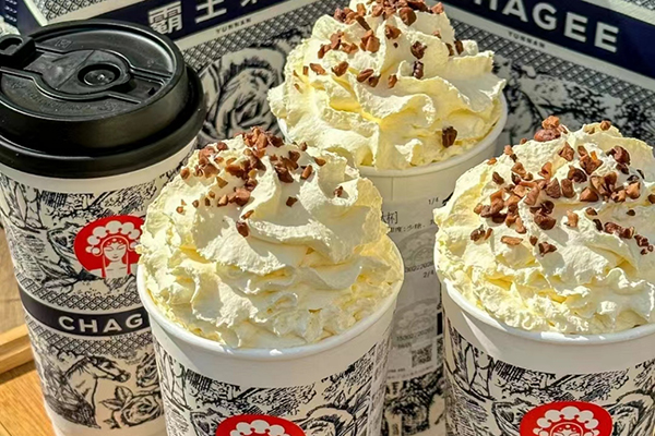 揭秘霸王茶姬加盟的成功案例与风险，助你做出明智决策