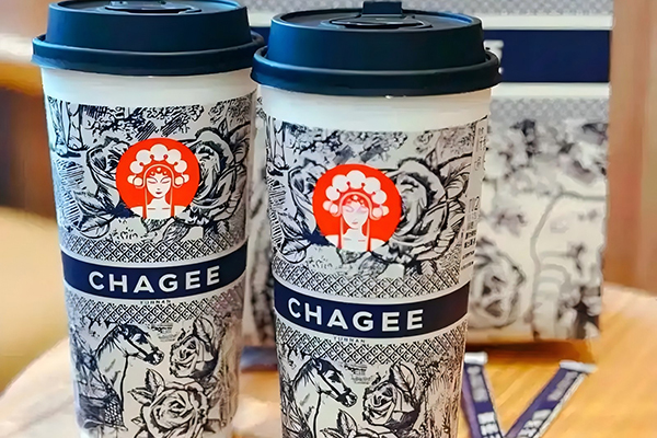 在2024年加入霸王茶姬，如何在竞争激烈的市场中脱颖而出？